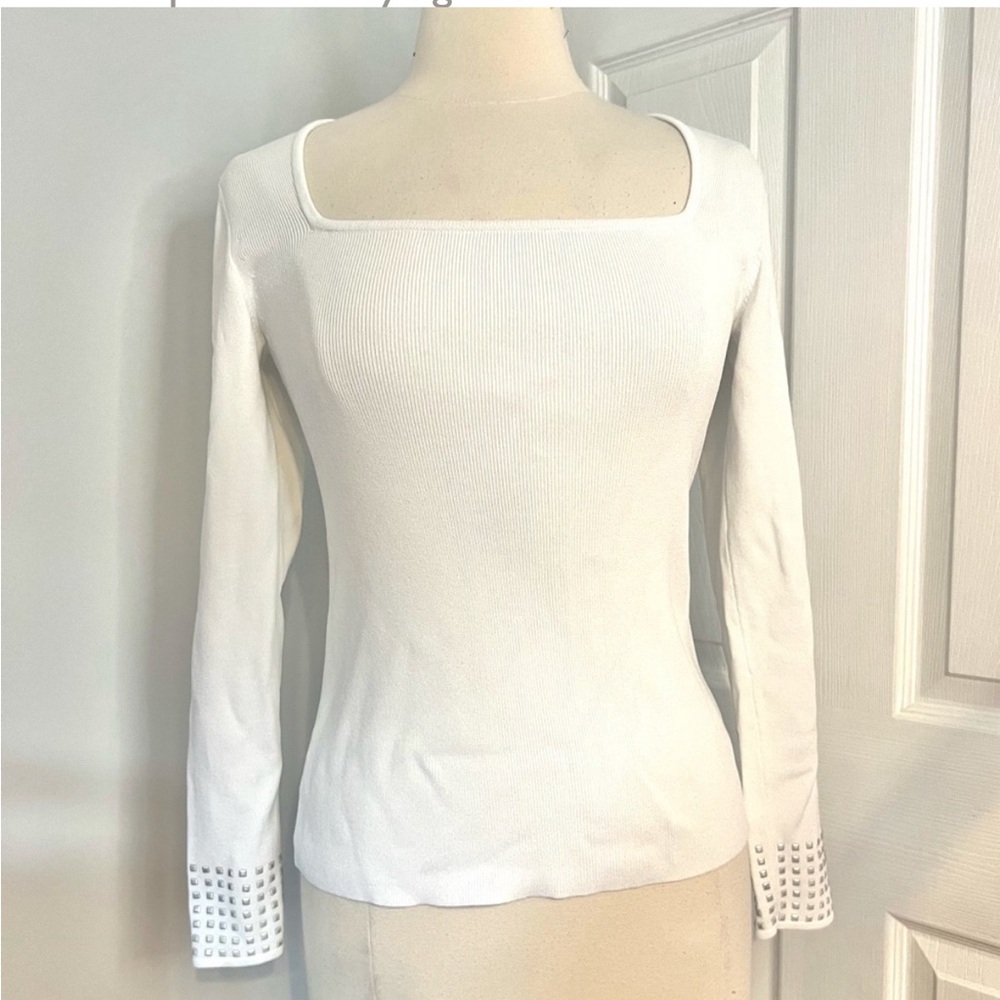 White House Black Market Top